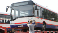 Vyřazené, ale plně funkční autobusy z Olomouce dostanou záchranáři na Ukrajině